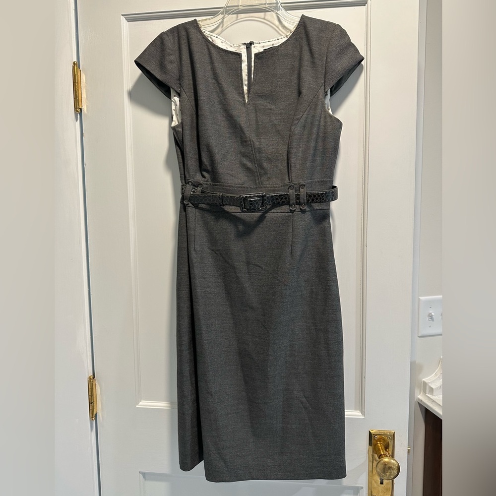 TAHARI dress